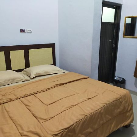 Oyo 3373 Favour Hotel Pagaralam 외부 사진