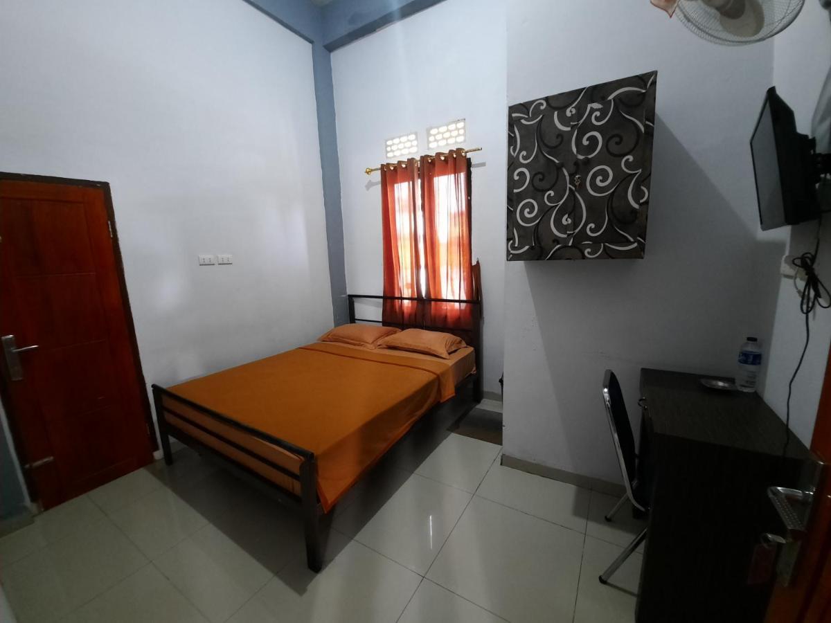 Oyo 3373 Favour Hotel Pagaralam 외부 사진