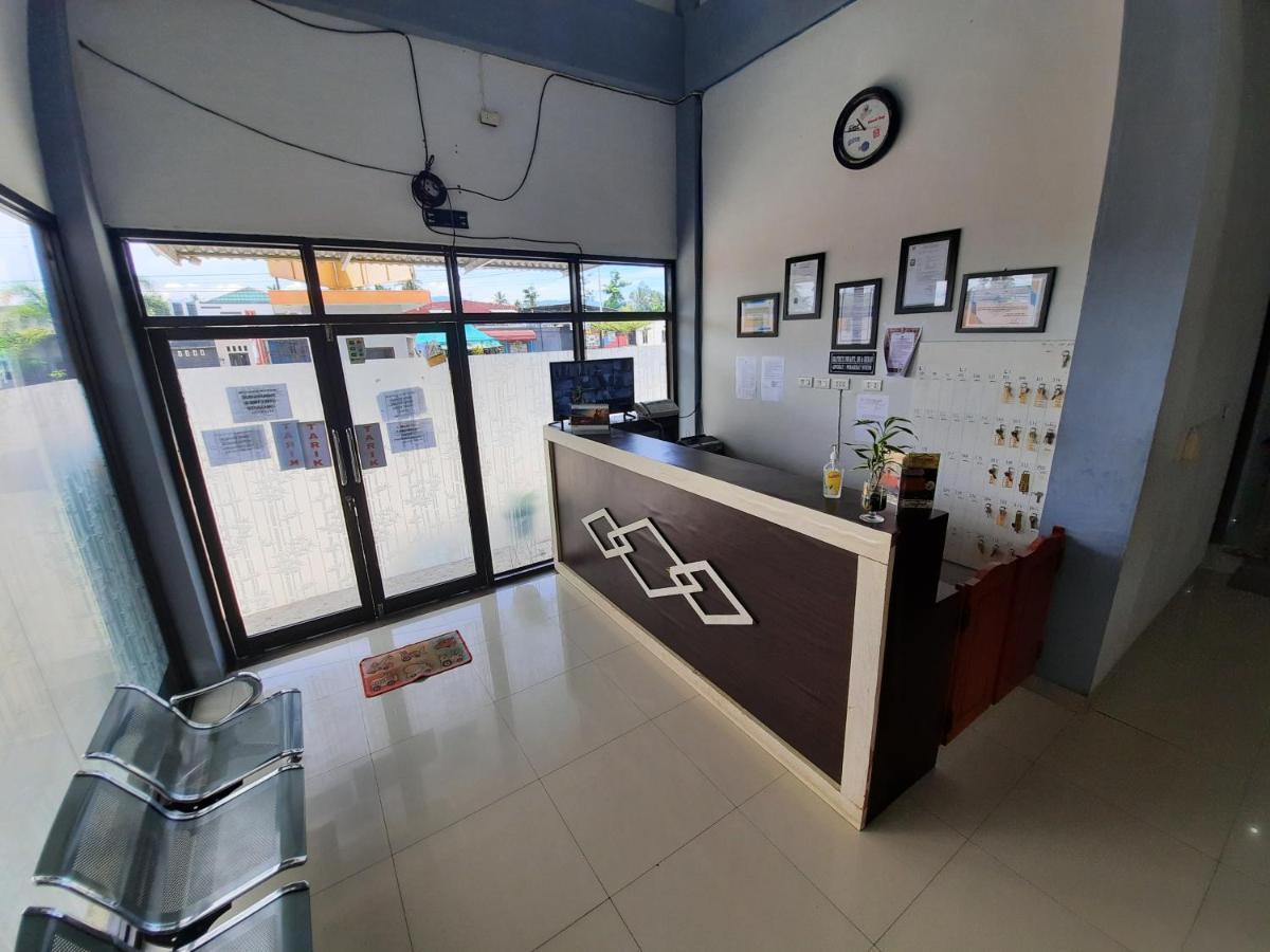 Oyo 3373 Favour Hotel Pagaralam 외부 사진