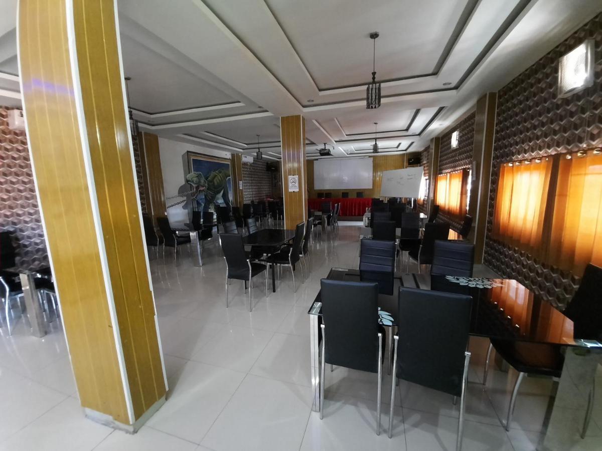 Oyo 3373 Favour Hotel Pagaralam 외부 사진